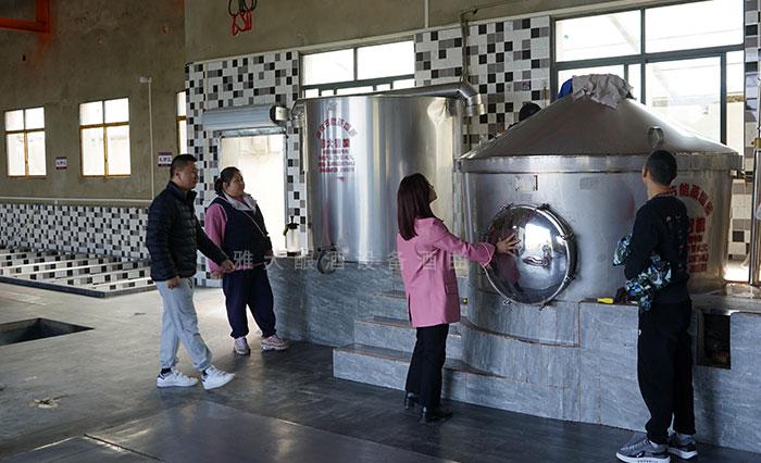 用大型果酒釀酒設備蒸餾